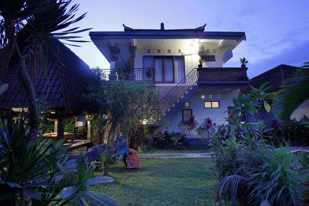 Loris Homestay Ubud Zewnętrze zdjęcie