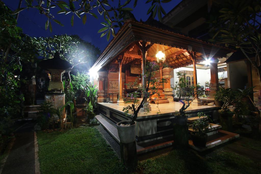 Loris Homestay Ubud Zewnętrze zdjęcie