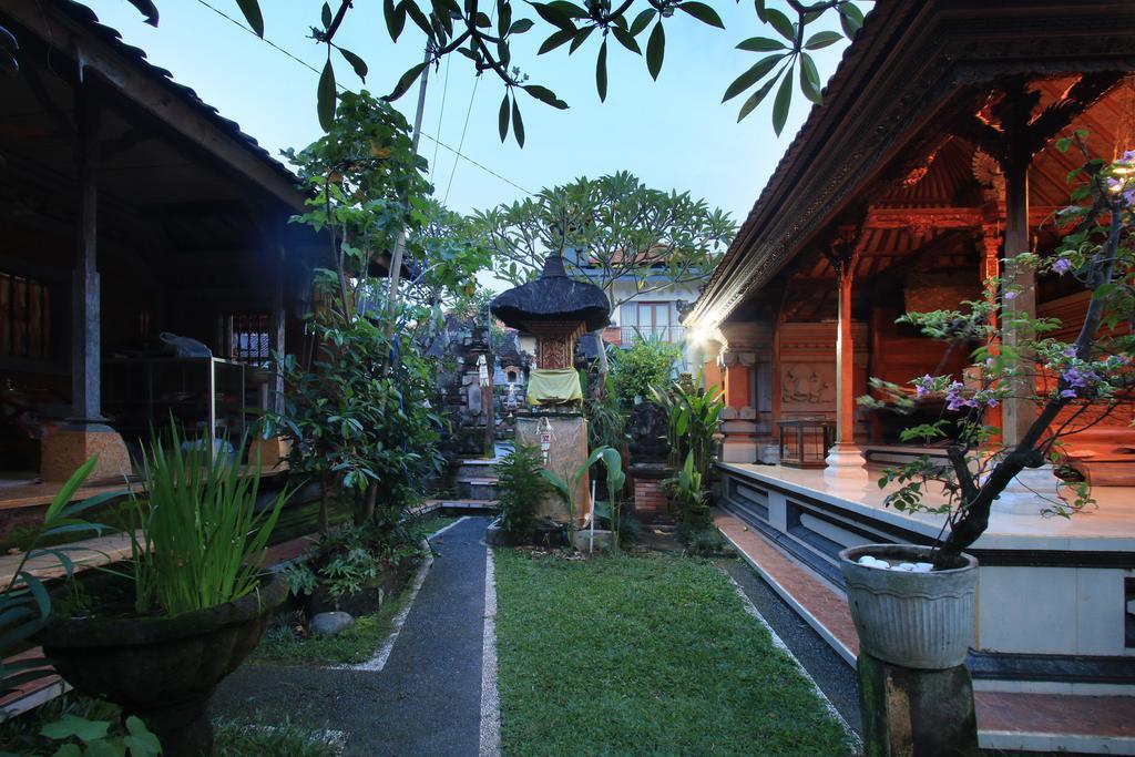 Loris Homestay Ubud Zewnętrze zdjęcie